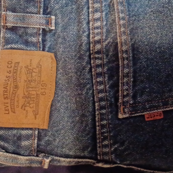 Levi jeans. Brand new - Picture 1 of 2